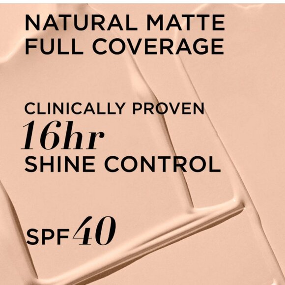 It Cosmetics CC+ Cream Natural Matte Foundation with SPF 40 - Fair Light - Picture 2 of 5